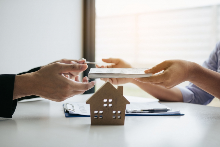 What Does A Real Estate Lawyer Do in Canada? What Does A Real Estate Lawyer Do in Canada?